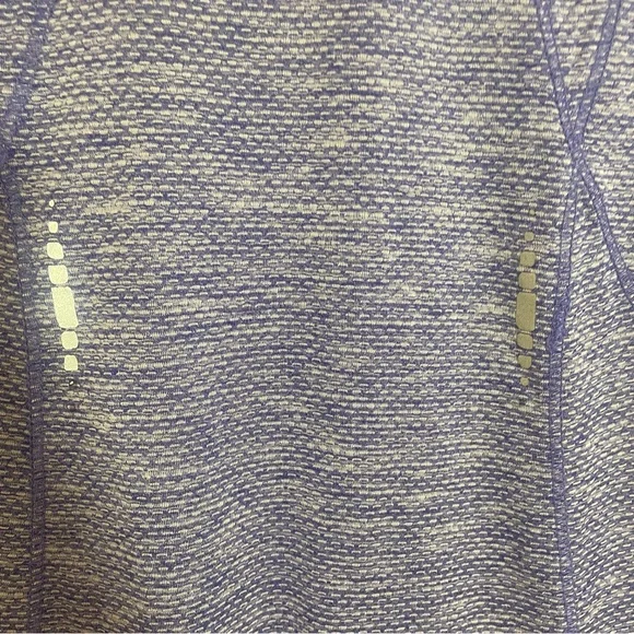 Avia Purple Athletic Top Size Large - Picture 4 of 5